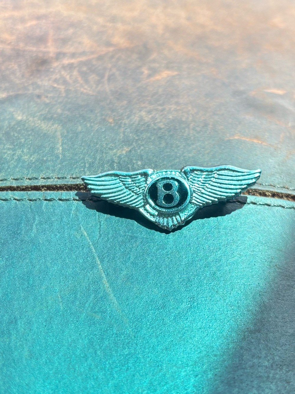 Bentley Emblem Pin